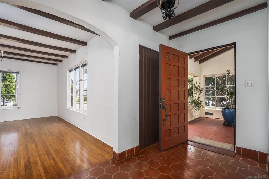 3702 Lotus Drive - photo 3
