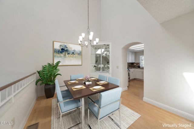 Detail Gallery Image 3 of 14 For 1029 Gilbert Ln, Ventura,  CA 93003 - 2 Beds | 2 Baths