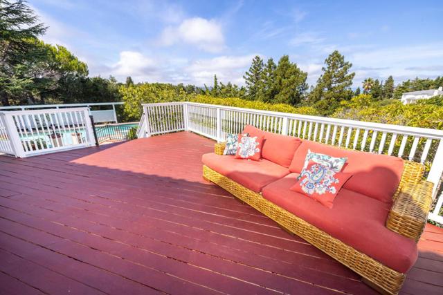 75 Eugenia Way, Hillsborough CA: https://media.crmls.org/mediaz/74fed45f-78ad-4522-a30d-02f663b1d29f.jpg