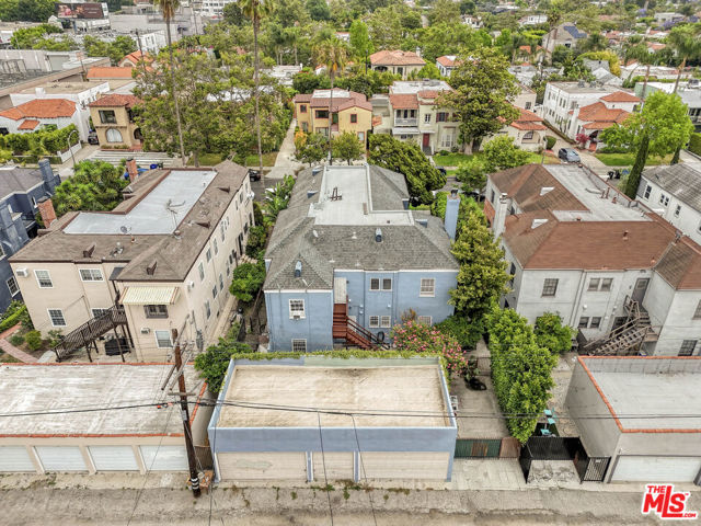 123 N Harper Avenue, Los Angeles CA: https://media.crmls.org/mediaz/74ff6f1b-fb87-44a1-8a33-a3dc9b008b32.jpg