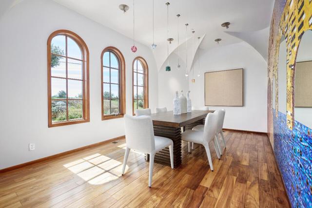 17035 Bohlman Road, Saratoga CA: https://media.crmls.org/mediaz/74ff95c5-3f35-4e39-9cb7-db2e0829a2a3.jpg