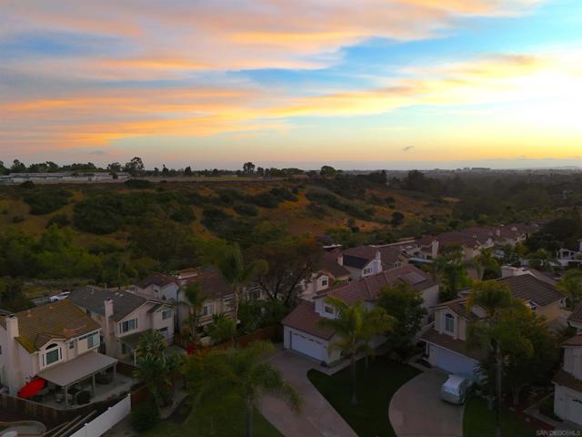 4906 Corte Playa de Castilla, San Diego CA: https://media.crmls.org/mediaz/75006cfc-9ede-45ff-8b3e-a15b3d3462b9.jpg