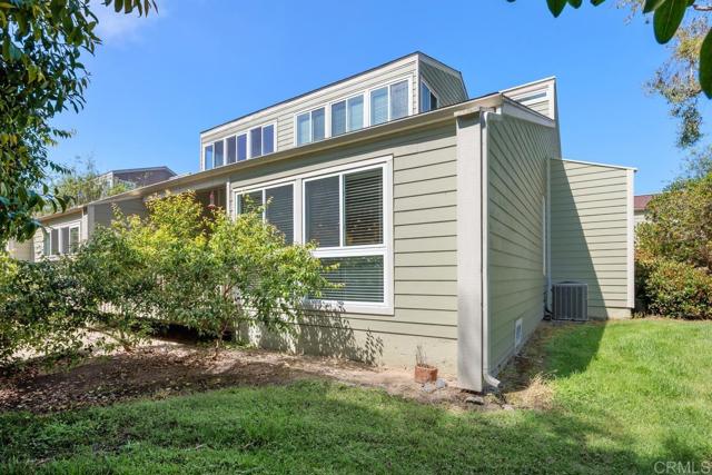 Detail Gallery Image 27 of 42 For 1715 Kennington Rd, Encinitas,  CA 92024 - 3 Beds | 2 Baths