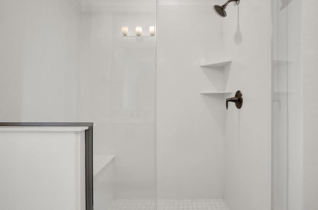 https://media.crmls.org/mediaz/75018b84-08b9-4525-9b5a-fef6ca55086b.jpg?preset=X-Large