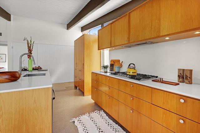 408 E Glen Circle N, Palm Springs, CA 92262