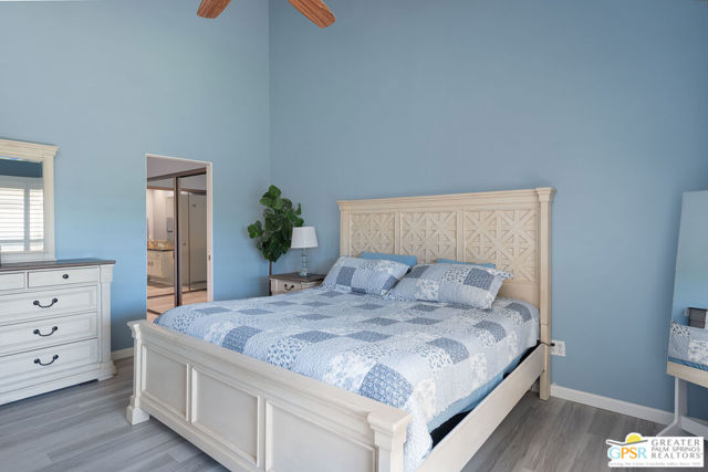 422 Forest Hills Drive, Rancho Mirage CA: https://media.crmls.org/mediaz/75021b49-15d7-45c5-b2d5-8b6224677dbc.jpg