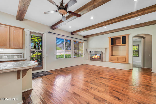5199 Via Dolores, Newbury Park CA: https://media.crmls.org/mediaz/75026caa-f747-4fa4-80b7-4b678ec7b037.jpg