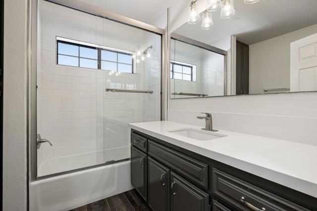 79540 Bermuda Dunes Drive, Bermuda Dunes CA: https://media.crmls.org/mediaz/75040223-65a0-45fb-9b29-26694a7156b5.jpg