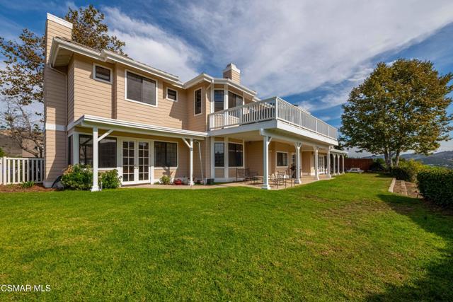 11300 Highridge Court, Camarillo CA: https://media.crmls.org/mediaz/7505ca49-7a93-4c0d-a11d-6e9457350ade.jpg