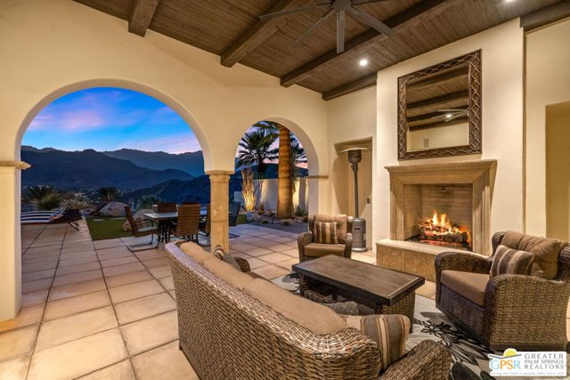 25 Santa Rosa Mountain Lane, Rancho Mirage, CA 92270