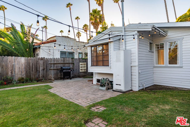 912 Victoria Avenue photo 45