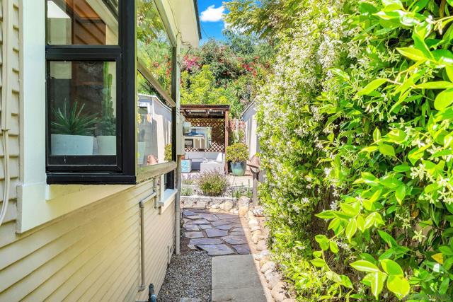 3636 Arizona St, Outside Area (Inside Ca) CA: https://media.crmls.org/mediaz/75060d34-85be-4384-8311-9b55134e549e.jpg