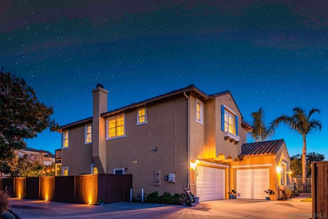 1330 Panorama Ridge Rd, Oceanside CA: https://media.crmls.org/mediaz/750632fa-5bb8-420e-aaa6-612f1c260fcc.jpg