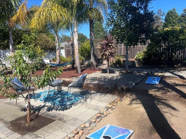 140 Suburbia Avenue, Santa Cruz CA: https://media.crmls.org/mediaz/7506ab19-ae24-44a5-9afd-280df52e1877.jpg