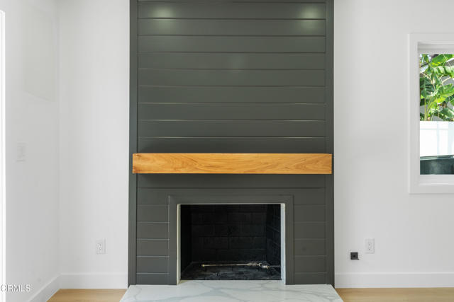 Detail Gallery Image 4 of 37 For 1927 N Croydon Ave, Camarillo,  CA 93010 - 4 Beds | 2 Baths