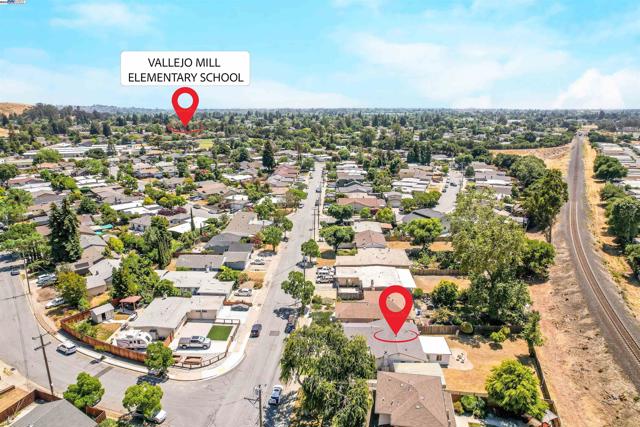 745 Wasatch Dr, Fremont CA: https://media.crmls.org/mediaz/7507571f-a3fb-4f94-a176-9458b65150e9.jpg