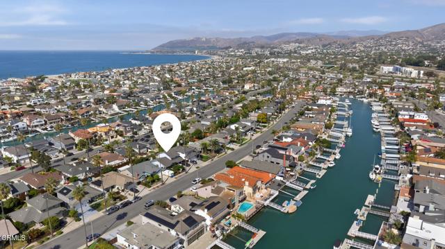 2833 Sailor Avenue, Ventura CA: https://media.crmls.org/mediaz/75077bb4-2d0e-4ae2-acc1-2a8826708fcd.jpg