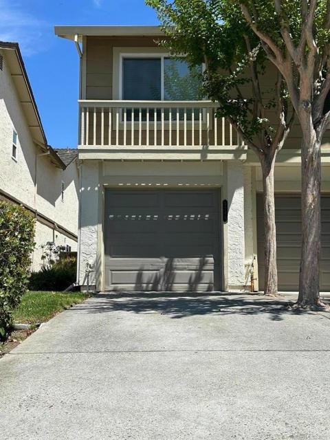3248 Rocky Water Lane, San Jose CA: https://media.crmls.org/mediaz/750817e7-8d3e-4326-8b71-87ef0befc779.jpg