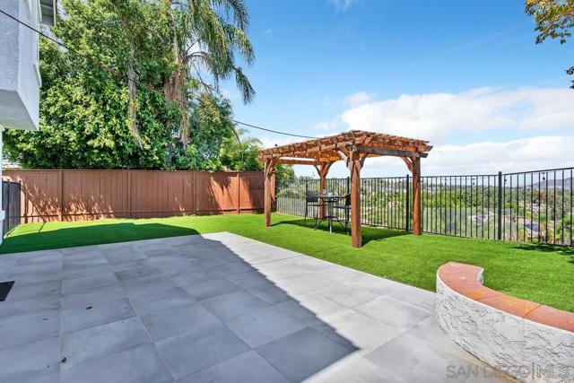 13599 Tradition Street, San Diego CA: https://media.crmls.org/mediaz/750843a9-f4b3-429e-b73d-017cf20009bb.jpg