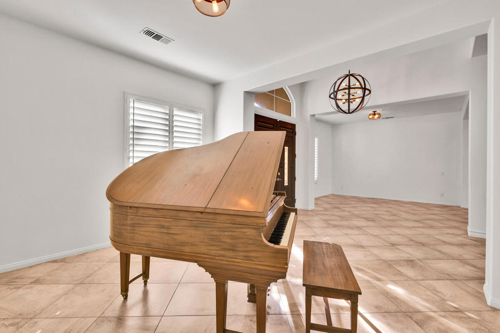 MLS #219137953DA image #15