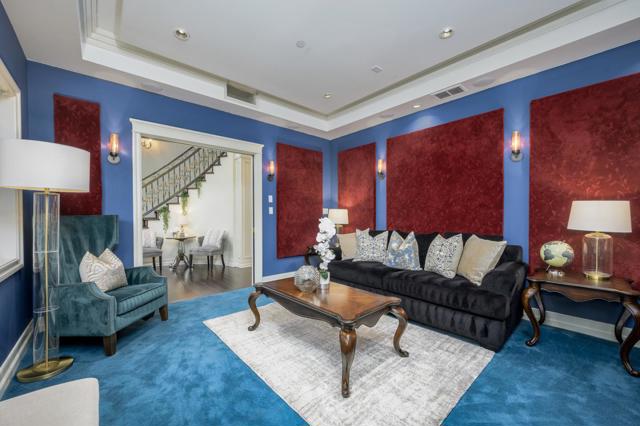 780 S El Monte Avenue, Los Altos CA: https://media.crmls.org/mediaz/75091992-8303-447c-b2ec-7b8b0e600384.jpg