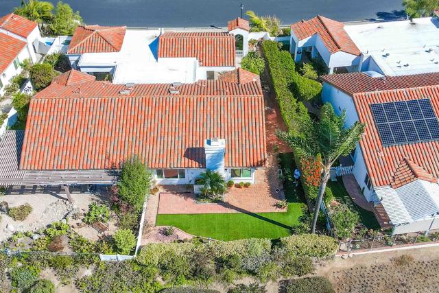 4125 Arcadia Way, Oceanside CA: https://media.crmls.org/mediaz/75099c51-1612-4869-a029-cea51016a126.jpg