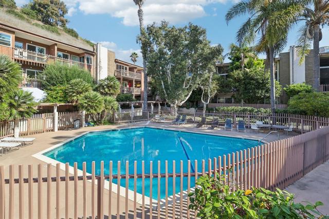 2600 Torrey Pines Road, La Jolla CA: https://media.crmls.org/mediaz/7509b127-43d4-4d2d-8eec-30ae9d0b6c98.jpg