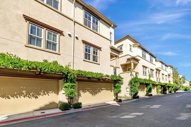 361 W Evelyn Avenue, Mountain View CA: https://media.crmls.org/mediaz/7509c741-7fb1-4010-a576-ec9511c321ee.jpg
