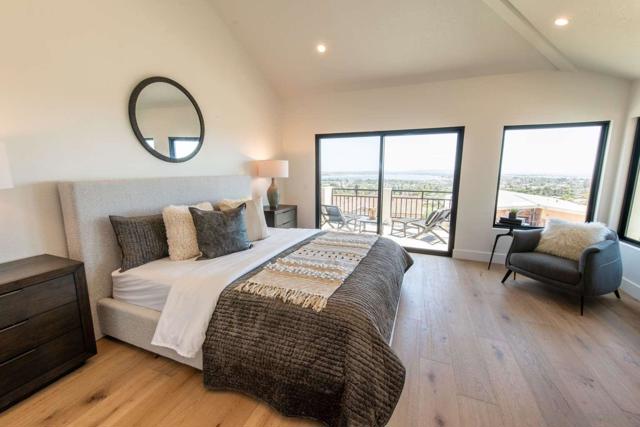 2481 La Marque St, San Diego CA: https://media.crmls.org/mediaz/750ca311-3f21-4cee-a29e-6467a227aba3.jpg