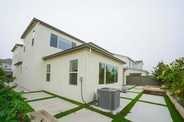 4124 Maddy Avenue, Tracy CA: https://media.crmls.org/mediaz/750db69c-c504-4065-8436-931d23bbe10c.jpg