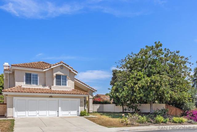 12305 Crisscross Ln, San Diego CA: https://media.crmls.org/mediaz/750dc0b5-3ff0-49d7-a3c2-11665f4587e7.jpg