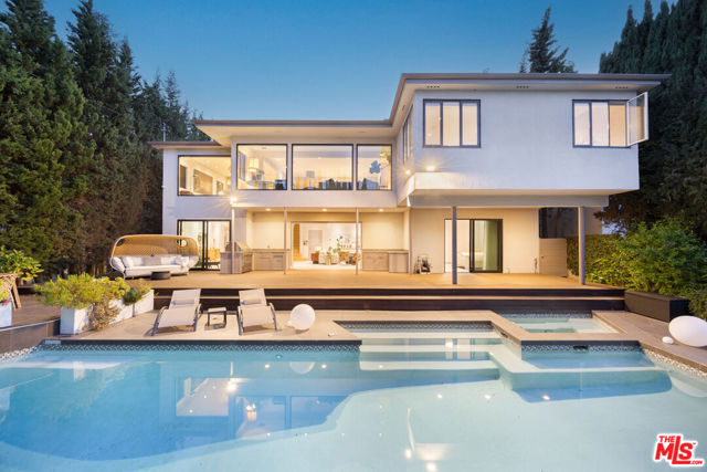 1256 Beverly Green Drive, Beverly Hills CA: https://media.crmls.org/mediaz/750dd5c3-beea-41ad-846e-2525513fb321.jpg