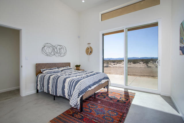 62751 Winters Road, Joshua Tree CA: https://media.crmls.org/mediaz/750e04d9-542b-4392-ab6b-c2826e59efb3.jpg