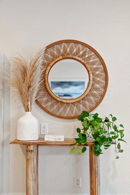 130 Hainline Road, Aptos CA: https://media.crmls.org/mediaz/750e0fa8-8898-4e8f-b148-665d46669a96.jpg