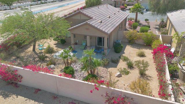 39910 Corte De Moda, Indio CA: https://media.crmls.org/mediaz/750eba62-13d3-4f86-8970-ccfe3096662c.jpg