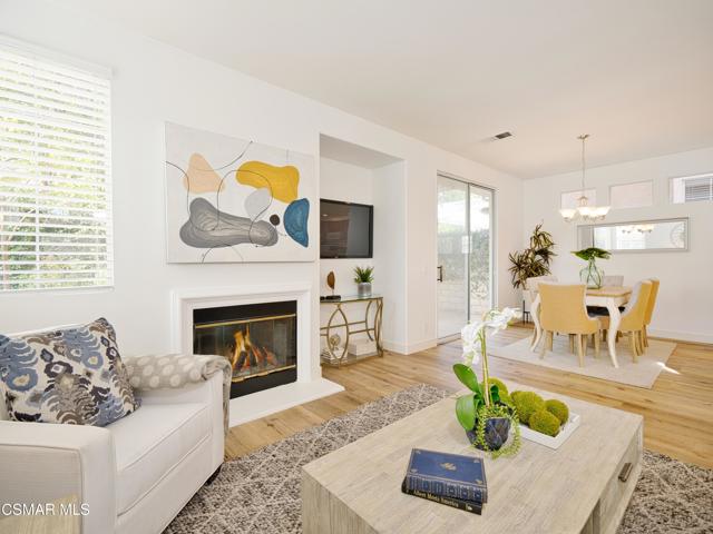 3127 La Casa Court, Thousand Oaks CA: https://media.crmls.org/mediaz/750f3248-7105-495c-a42f-bb02bddfbbea.jpg