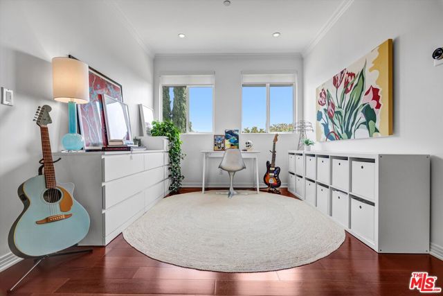 1153 N Formosa Avenue, Los Angeles CA: https://media.crmls.org/mediaz/750f7f8e-b5d4-4732-a4e0-7f1ac5634fc1.jpg