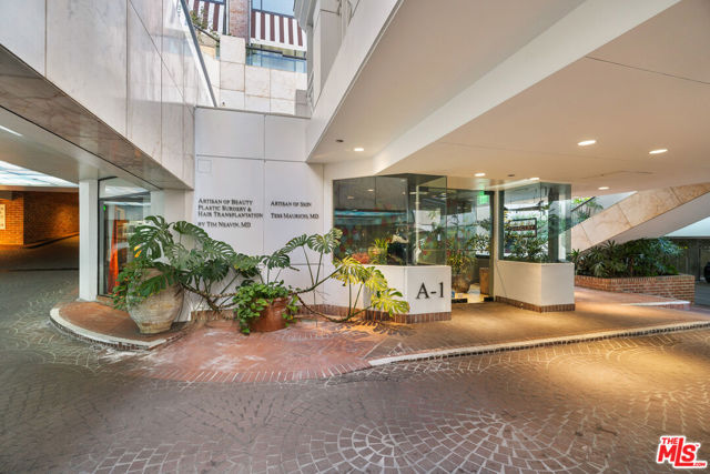  Commercial for Sale in Beverly Hills, California
