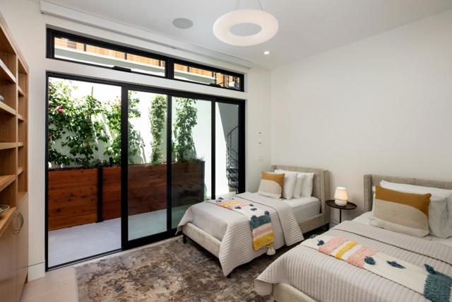 596 Franklin Street, Mountain View CA: https://media.crmls.org/mediaz/75129ba3-b6a7-482b-a38a-fa1297a7bd1e.jpg