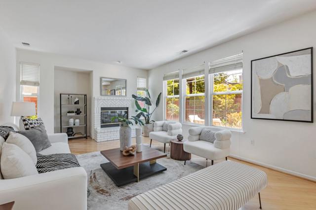 18898 Bellgrove Circle, Saratoga CA: https://media.crmls.org/mediaz/75129dfe-8ac8-4e46-8902-babc3423b727.jpg