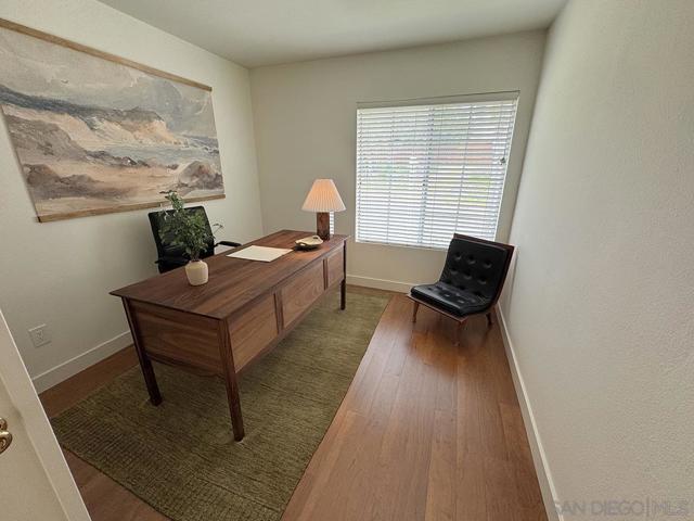 3298 Old Heather Road, San Diego CA: https://media.crmls.org/mediaz/751313e1-a097-4fee-bde2-47fe33cd1bc8.jpg