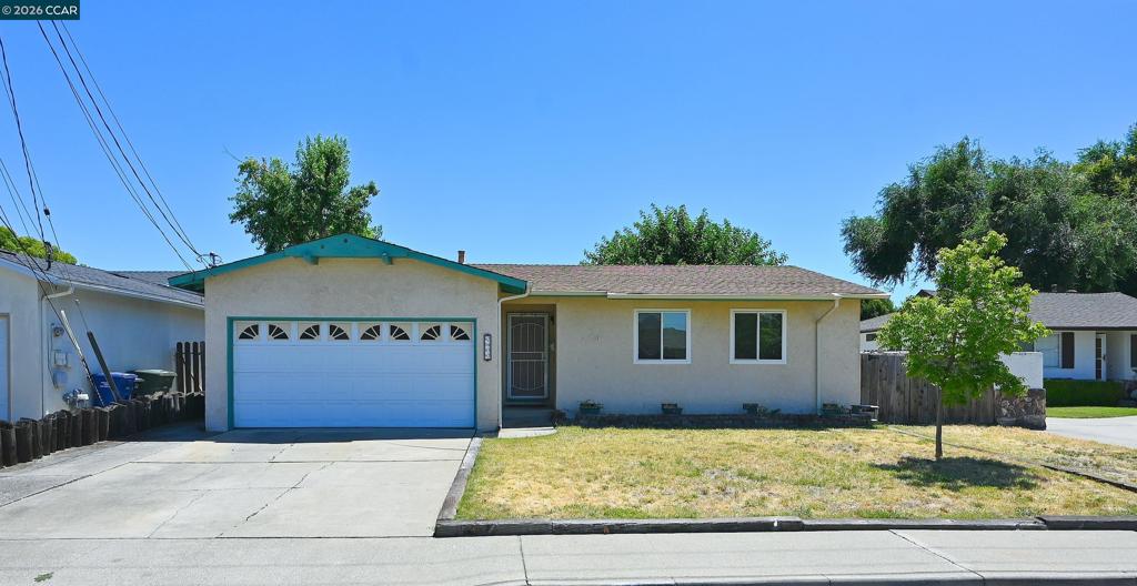 2457 Tanager Ct