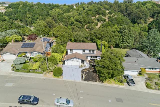 5657 Shadow Ridge Drive, Castro Valley CA: https://media.crmls.org/mediaz/75156e74-3a62-4a92-a33c-18c5b3bf13f1.jpg