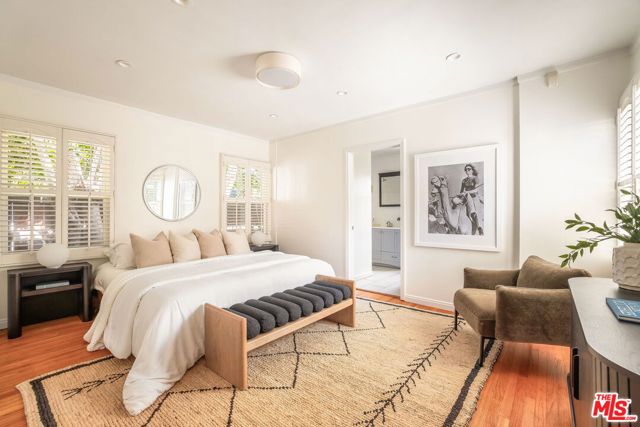 2590 Armacost Avenue, Los Angeles CA: https://media.crmls.org/mediaz/751719aa-f80e-4934-99c0-36f23b15ecd4.jpg