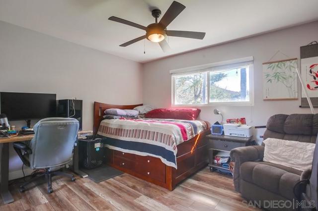 2035 Camino Cantera, Vista CA: https://media.crmls.org/mediaz/751853db-40d8-4bf4-b932-d4393bcec35d.jpg