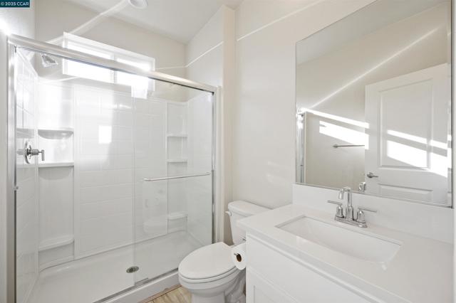 5541 Promontory Way, Antioch CA: https://media.crmls.org/mediaz/75193a3d-3301-4b78-9a95-01fe6e3476d6.jpg