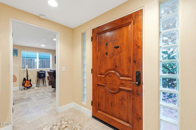 Detail Gallery Image 16 of 73 For 137 Fillmore Ave, Oxnard,  CA 93035 - 3 Beds | 3 Baths