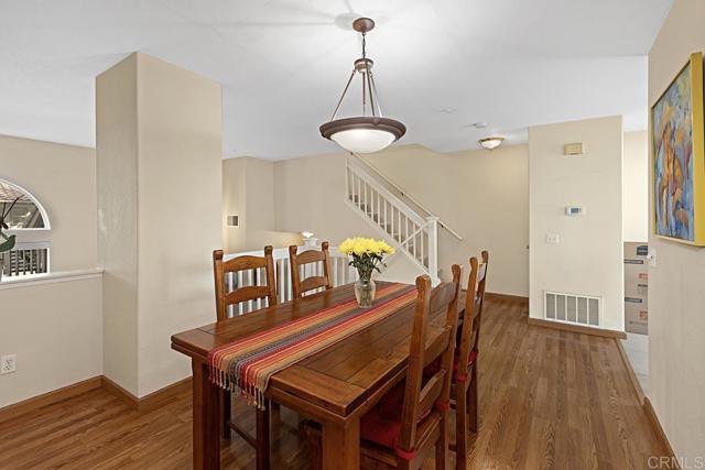 Image 10 of 34 For 10198 Wateridge Circle 157