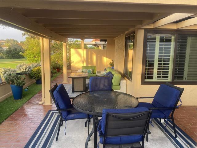 17788 Caminito Balata, San Diego CA: https://media.crmls.org/mediaz/751ca51c-31b6-4bdf-baec-95de2d7900b1.jpg