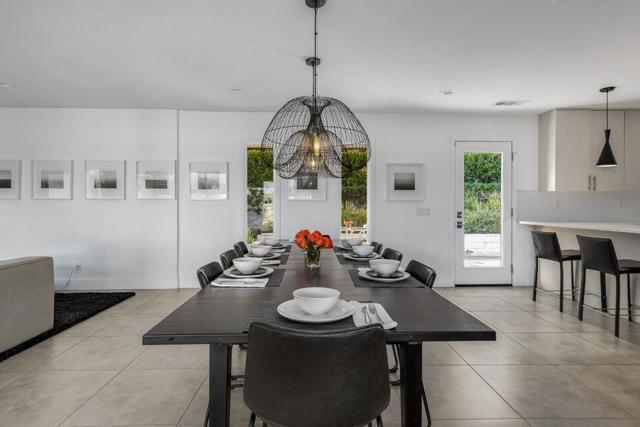 505 N Camino Real, Palm Springs CA: https://media.crmls.org/mediaz/751dcd9d-b51b-4d6f-be6c-5ed379bd152e.jpg